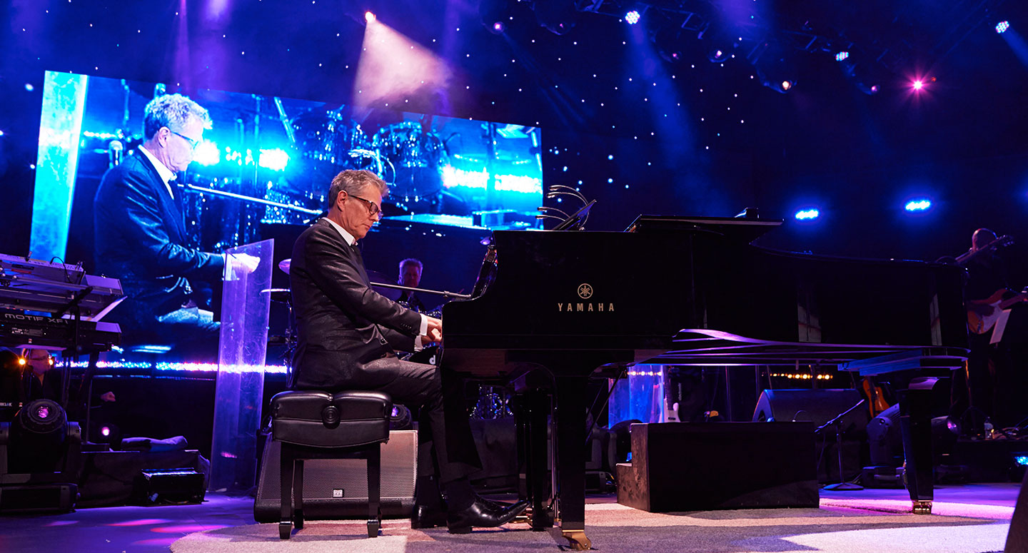 David Foster Foundation 2014 Miracle Gala and Concert